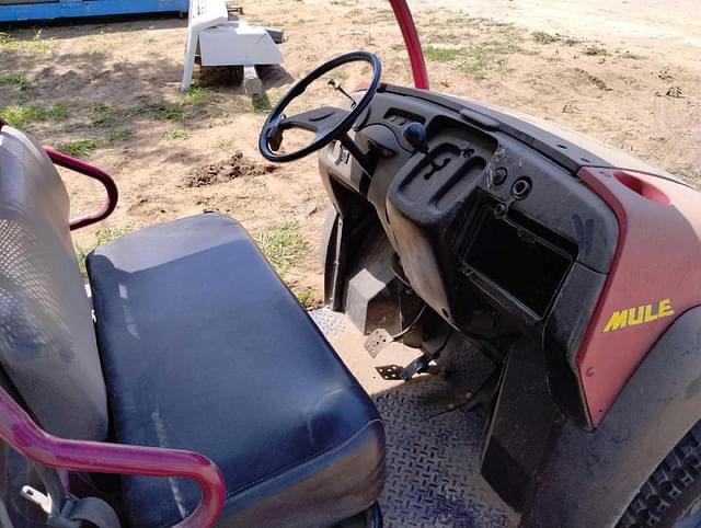Image of Kawasaki Mule 600 equipment image 4