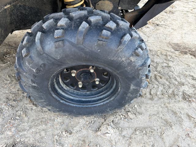 Image of Kawasaki Mule 4010 equipment image 4