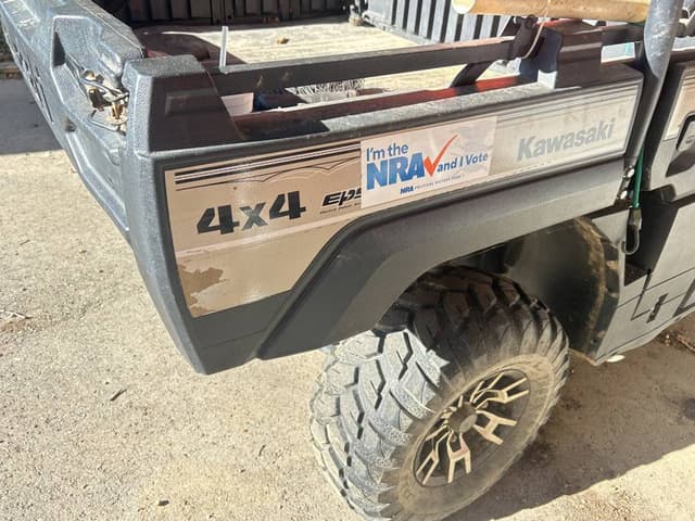 Image of Kawasaki Mule Pro FXT equipment image 3