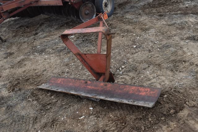 Image of KBH Fertilizer Chassis equipment image 1