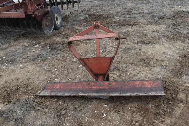 Image of KBH Fertilizer Chassis equipment image 2