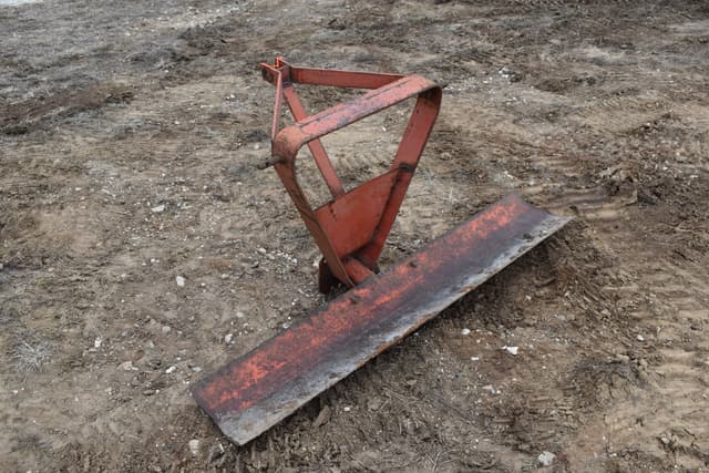 Image of KBH Fertilizer Chassis equipment image 3