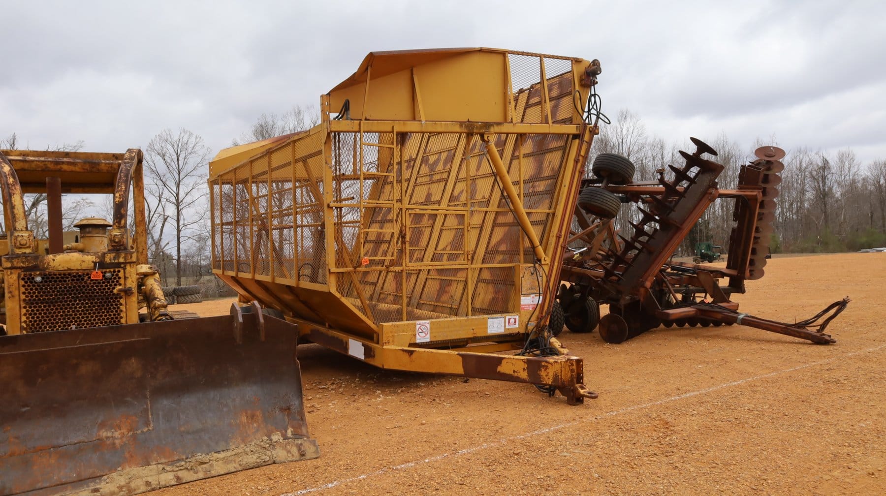 KBH Mule Boy Equipment Image0