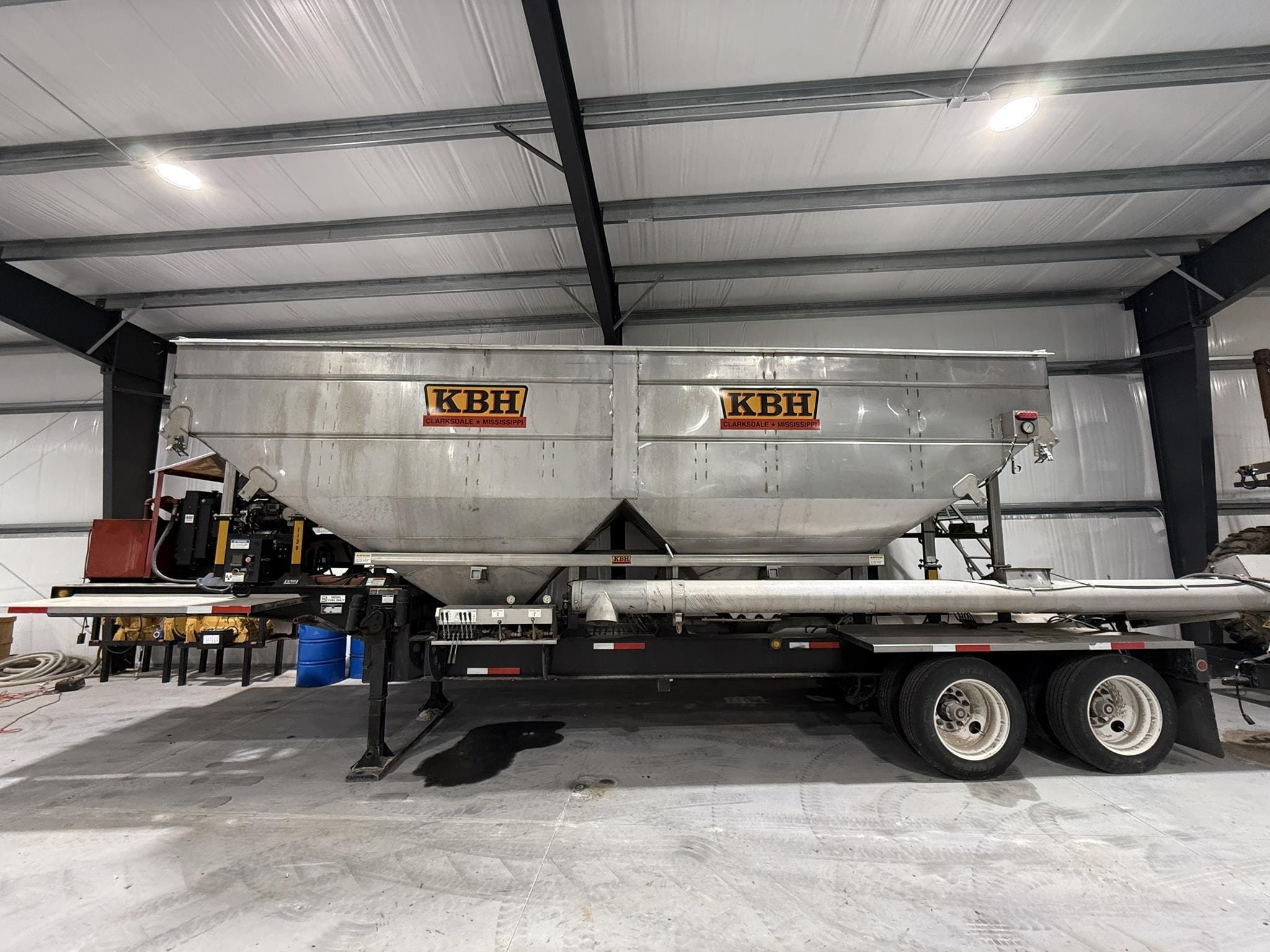 KBH TT2000SF Equipment Image0