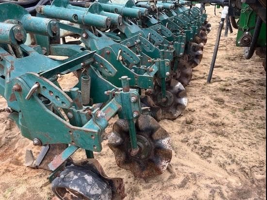 Image of Kelley Mfg. Co 830 equipment image 4