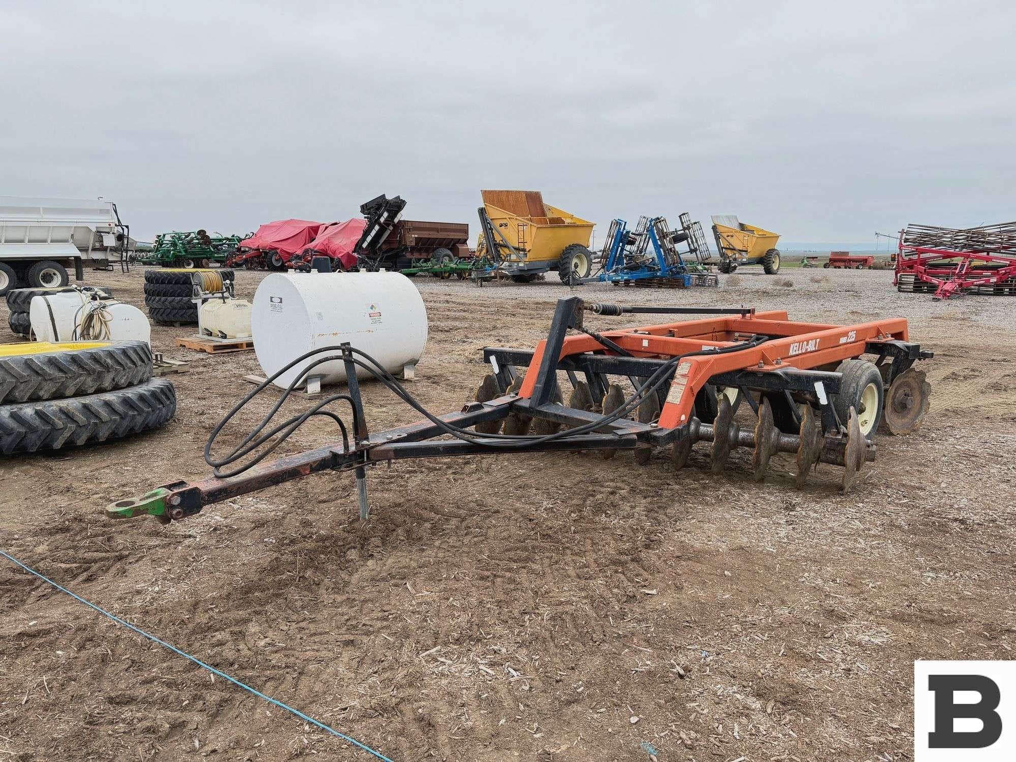 Kello-Bilt 225 Equipment Image0