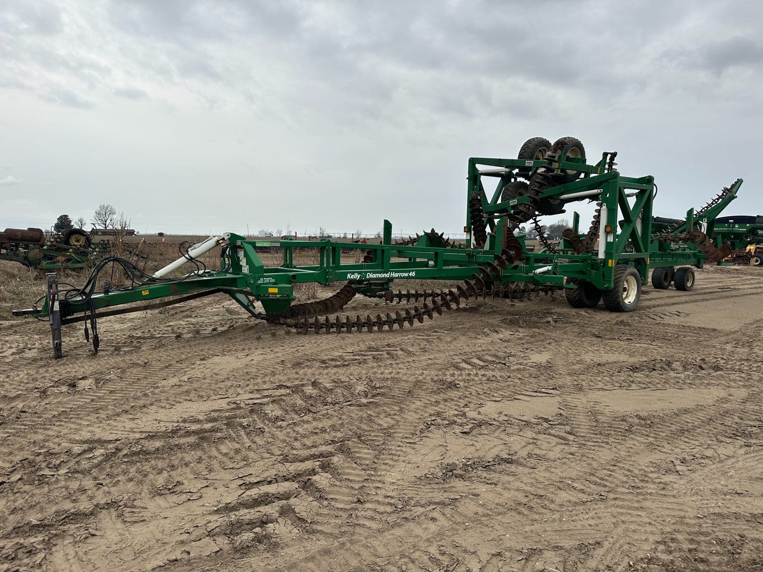 Kelly Diamond Harrow 46 Equipment Image0