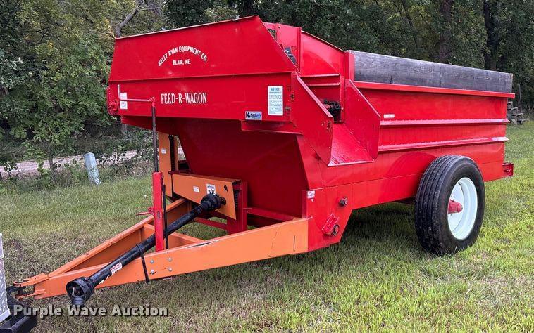 Image of Kelly Ryan Feed-R-Wagon Primary image