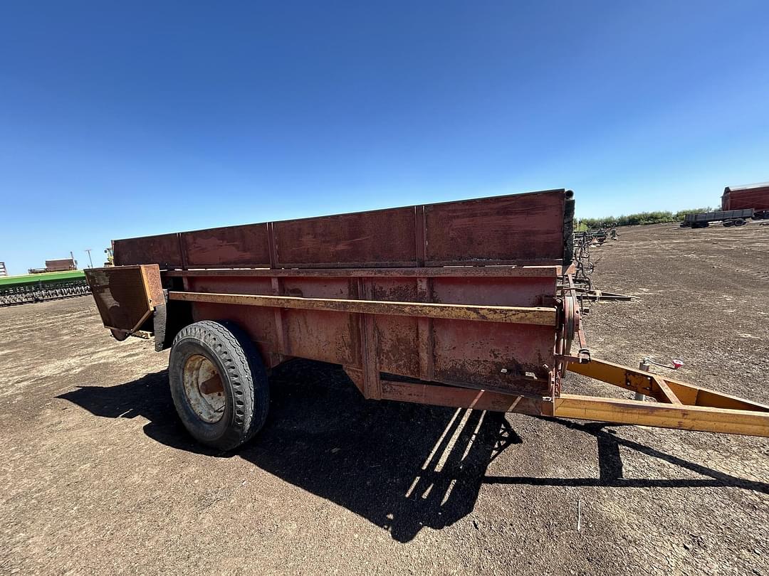 Image of Kelly Ryan 6x13.5 Manure Spreader Primary image