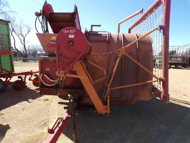 Image of Kelly Ryan Centerline equipment image 2