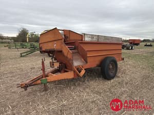 Kelly Ryan Feed-R-Wagon Image