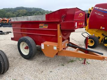 Main image Kelly Ryan Feed-R-Wagon