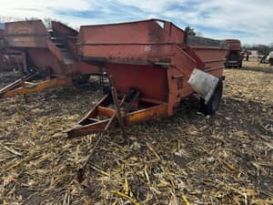 Kelly Ryan Feed-R-Wagon Image