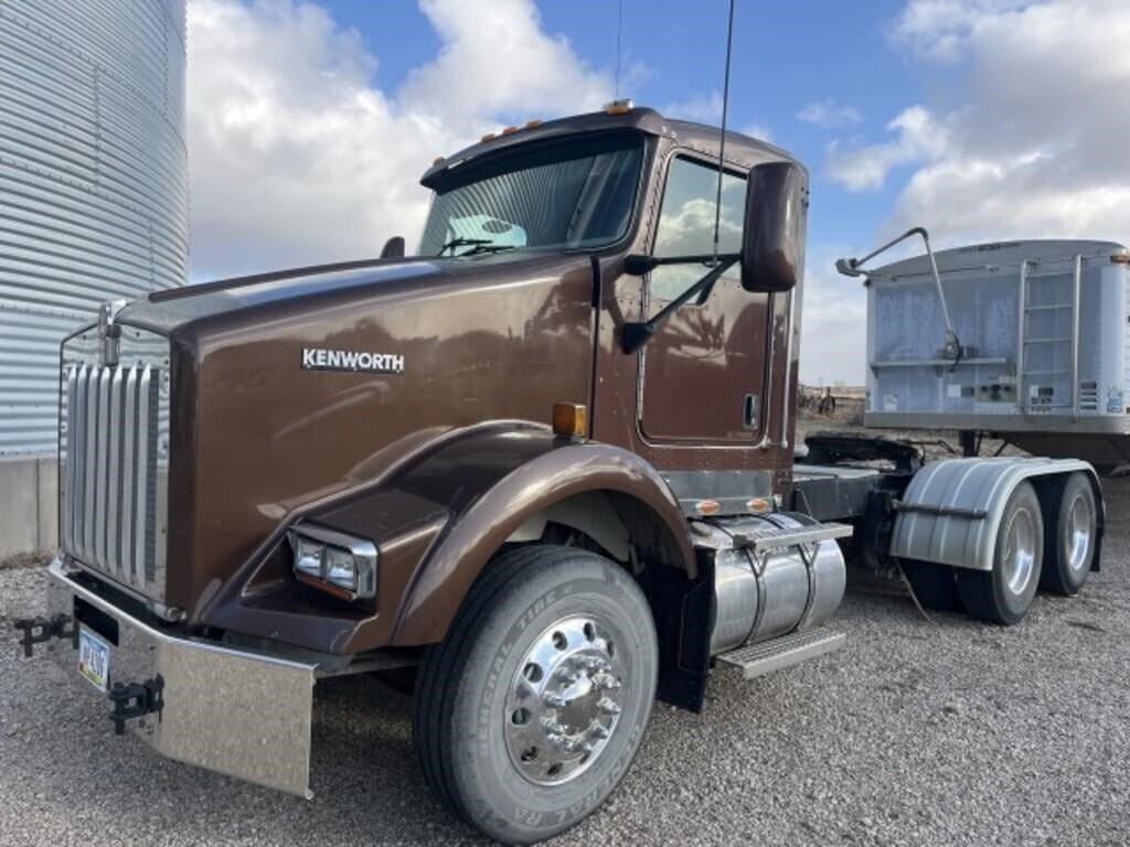 2007 Kenworth T800 Equipment Image0