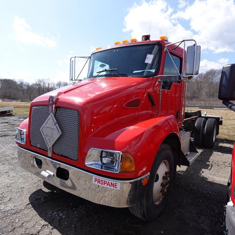 Image of Kenworth T-300 Primary image