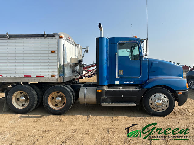 Image of Kenworth T400B equipment image 4