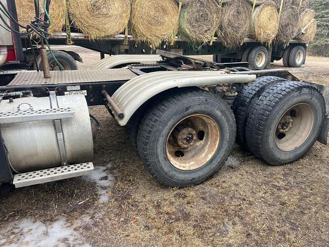 Image of Kenworth T800 equipment image 3