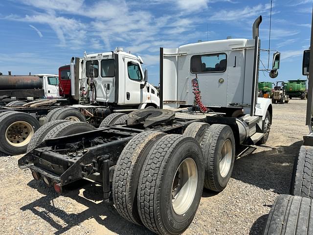 Image of Kenworth Undetermined equipment image 2