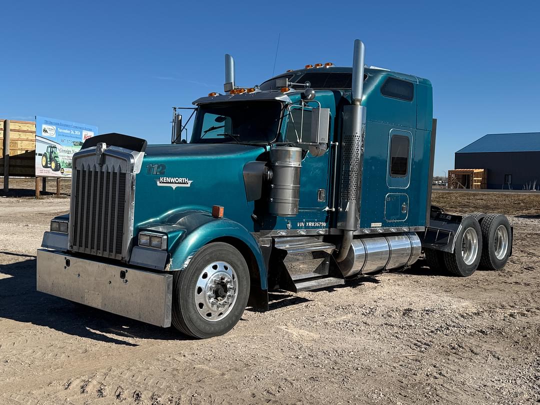 Image of Kenworth W900 Primary image