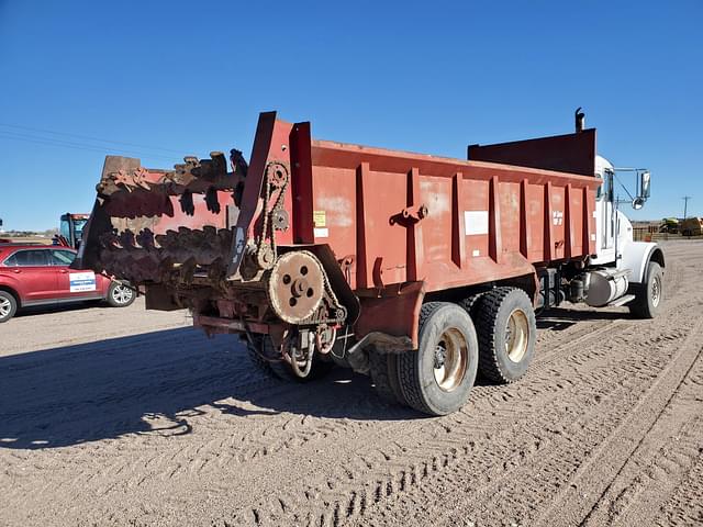 Image of Kenworth W900 equipment image 2