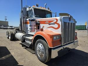1984 Kenworth W900 Image