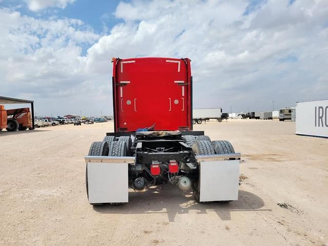 Image of Kenworth W900 equipment image 3