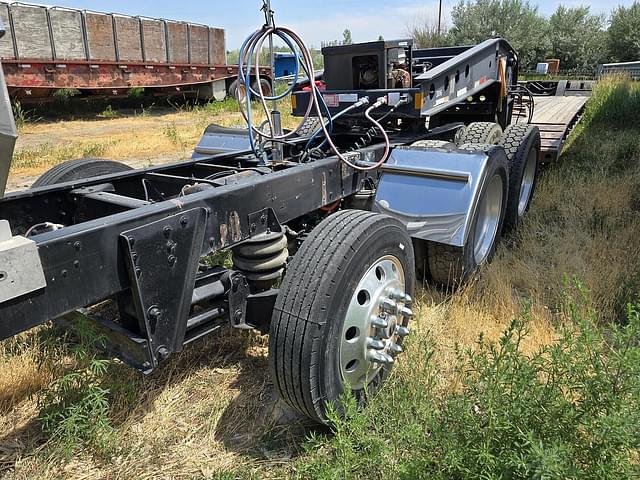 Image of Kenworth W900 equipment image 4