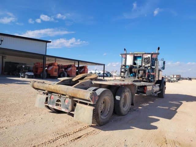 Image of Kenworth W900 equipment image 4