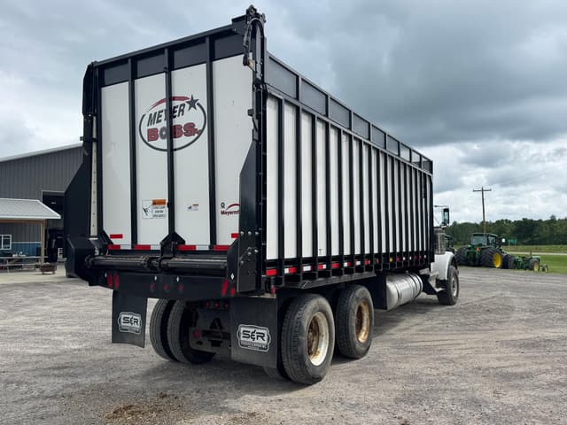 Image of Kenworth W900L equipment image 4
