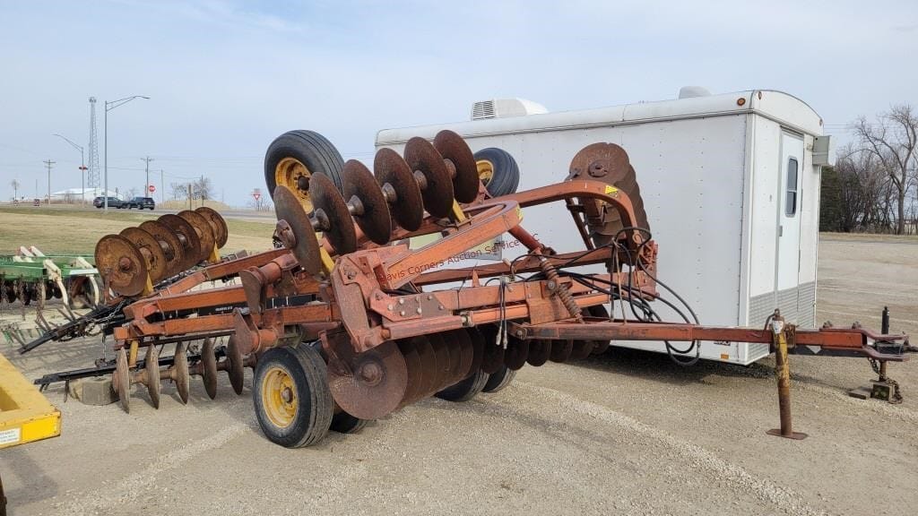 Kewanee 1010 Equipment Image0