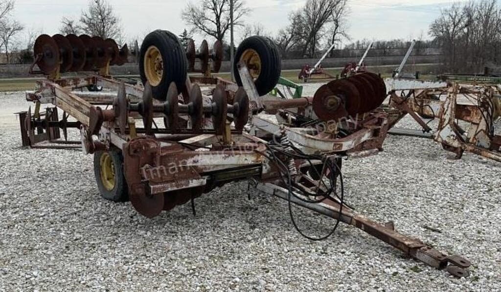 Image of Kewanee 1010 Image 0