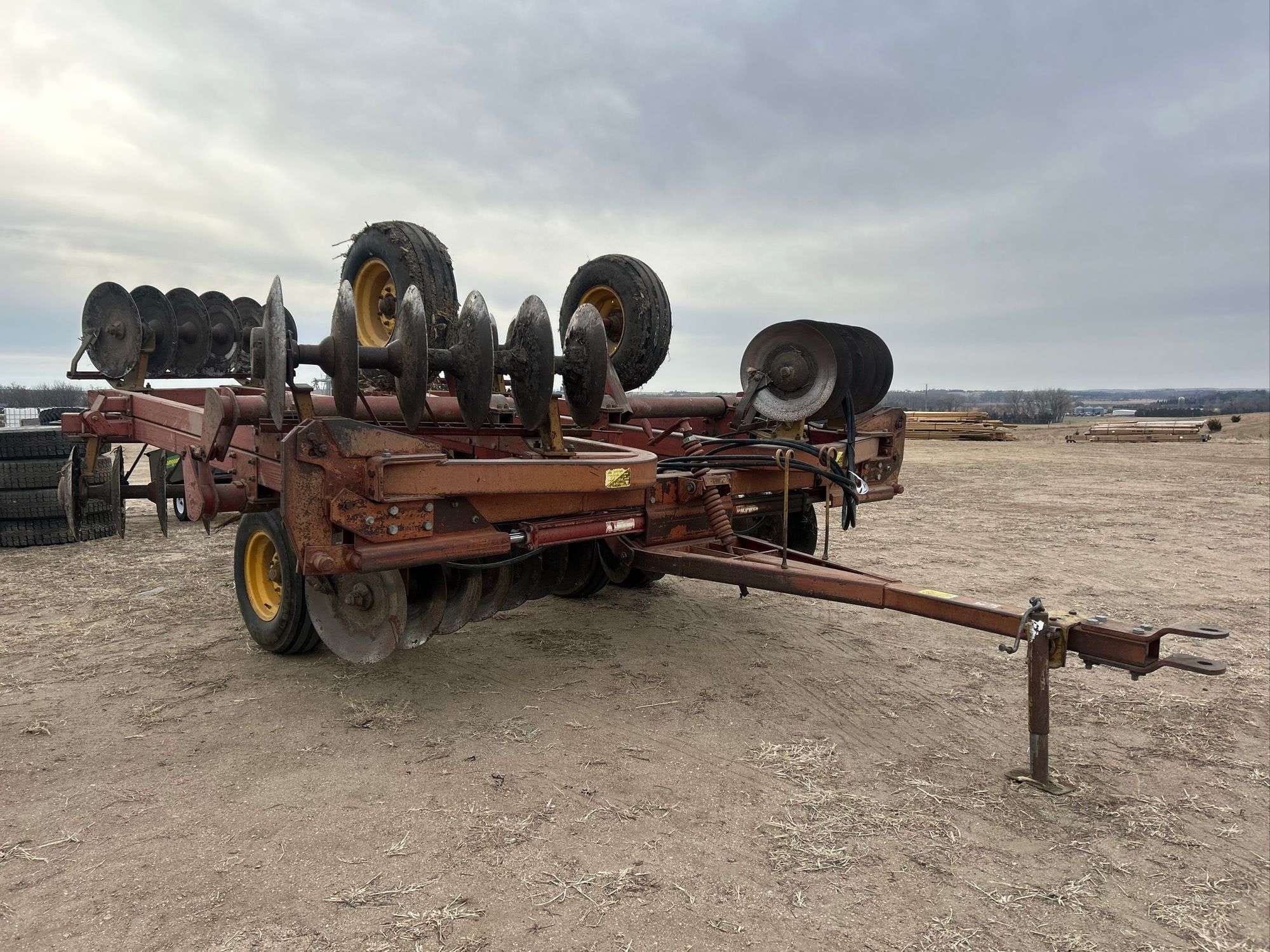 Kewanee 1010 Equipment Image0