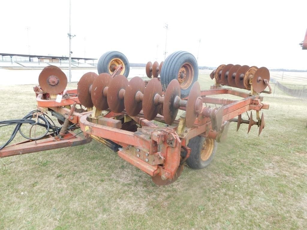 Kewanee 1020 Equipment Image0