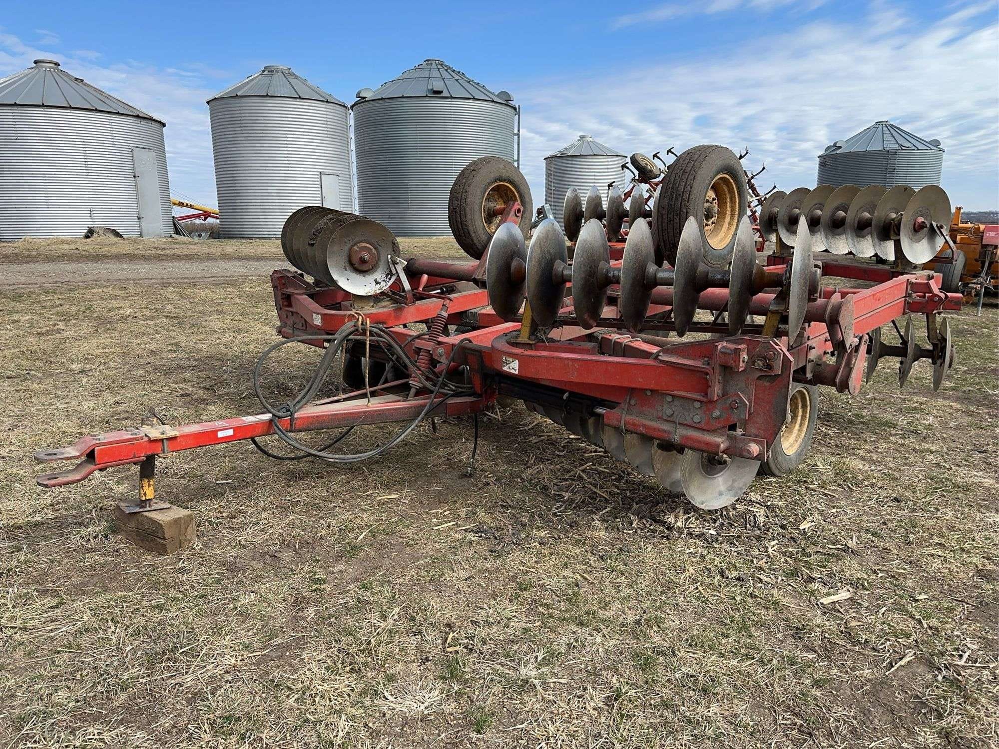 Kewanee 1020 Equipment Image0