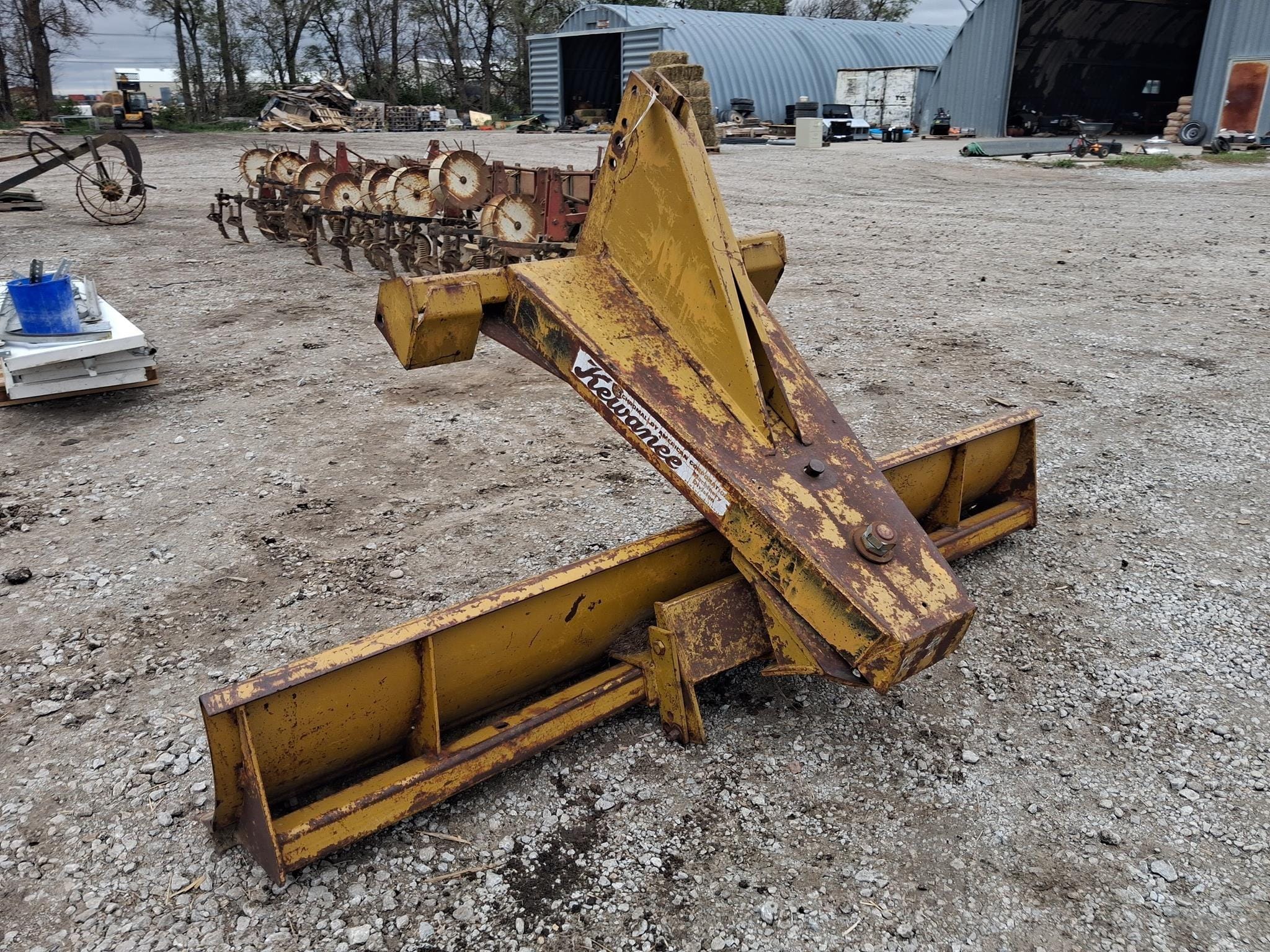 Kewanee 180 Equipment Image0