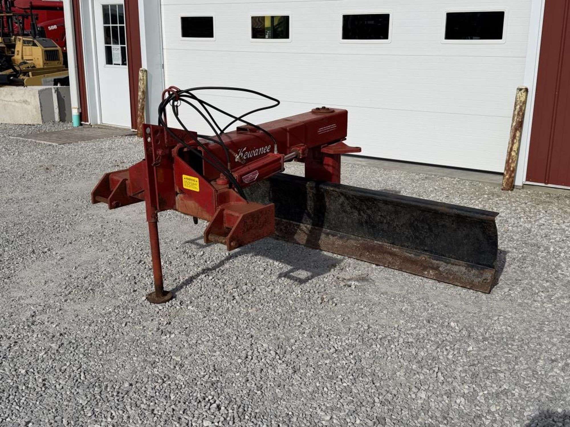 Kewanee 200 Equipment Image0