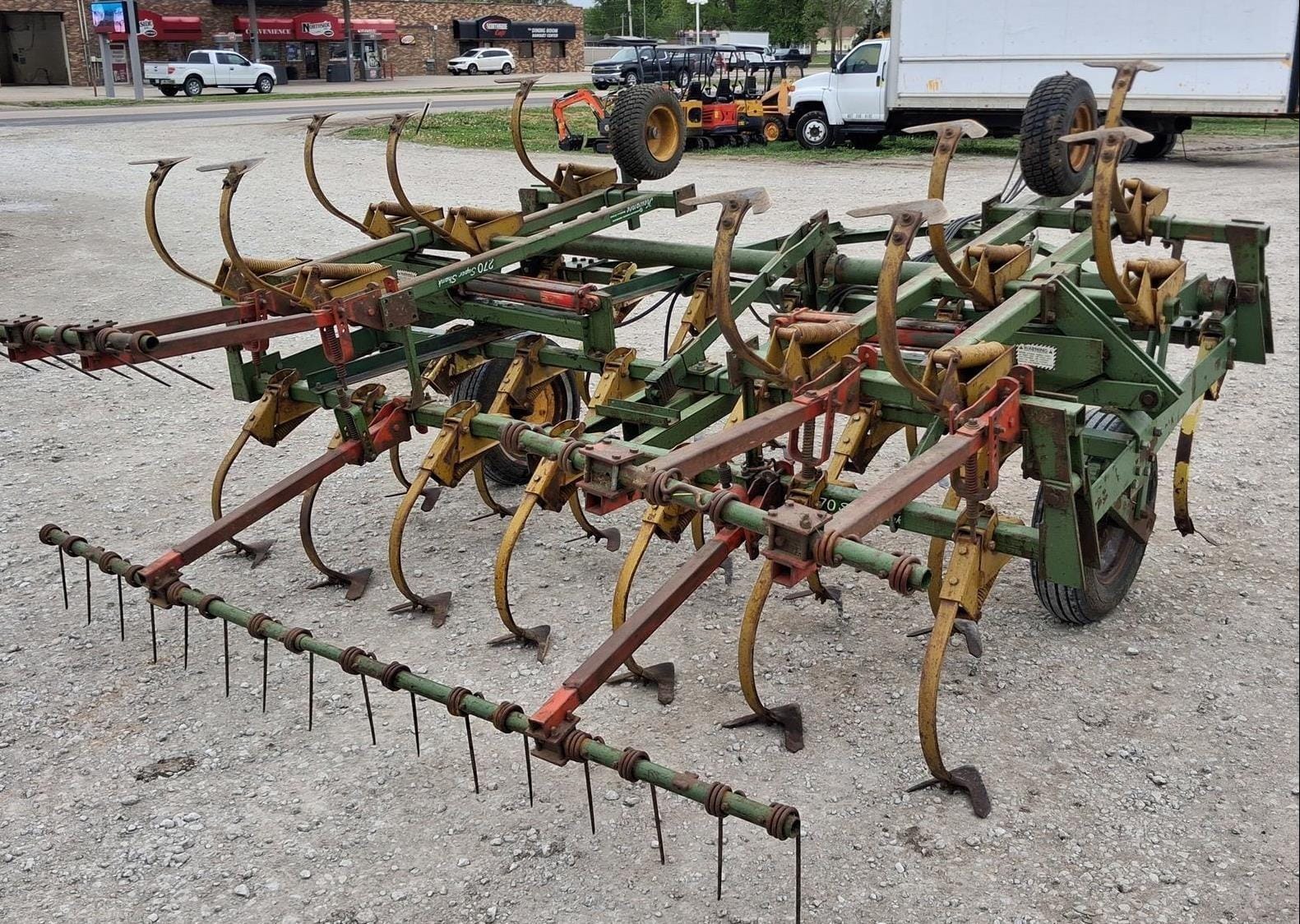 Kewanee 270 Equipment Image0