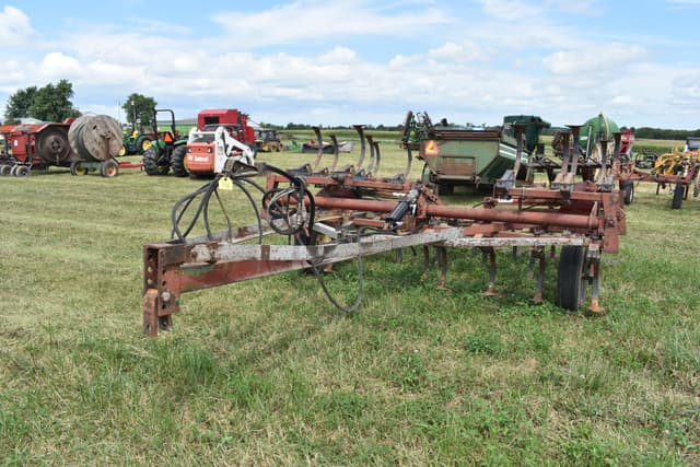 Image of Kewanee 270 equipment image 1
