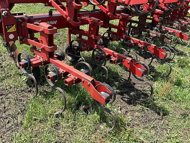 Image of Kewanee 3200 equipment image 4