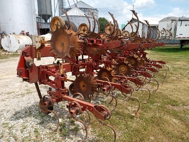Image of Kewanee 3200 equipment image 4