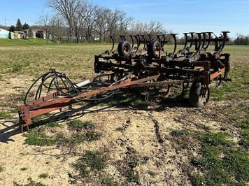 Main image Kewanee 270