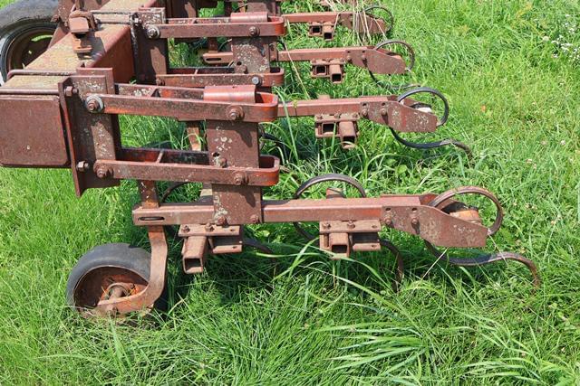 Image of Kewanee 3200 equipment image 4