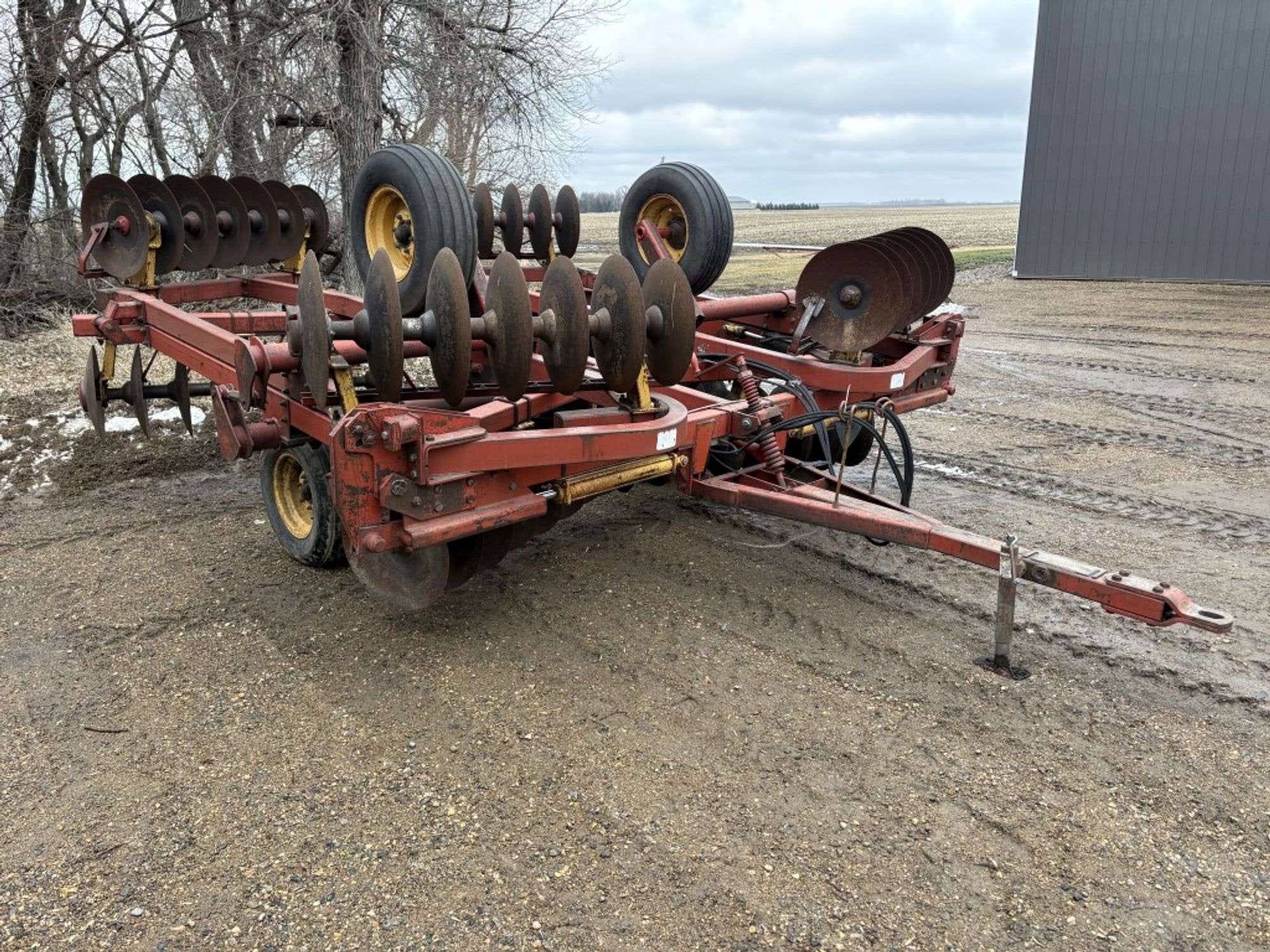 Kewanee 1020 Equipment Image0