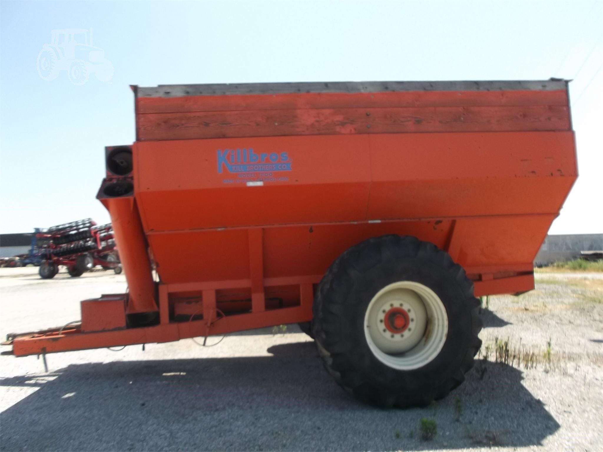 Killbros 1200 Equipment Image0