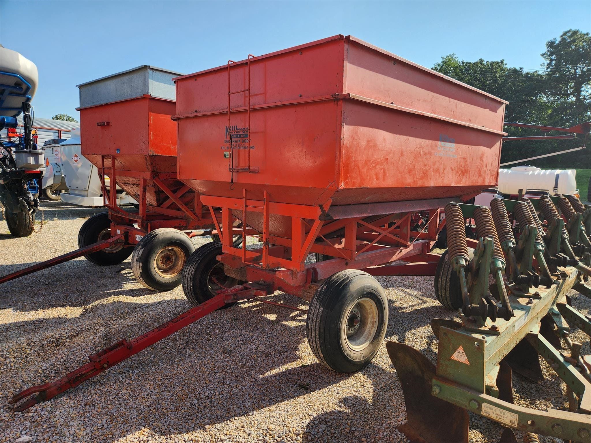 Killbros 350 Equipment Image0