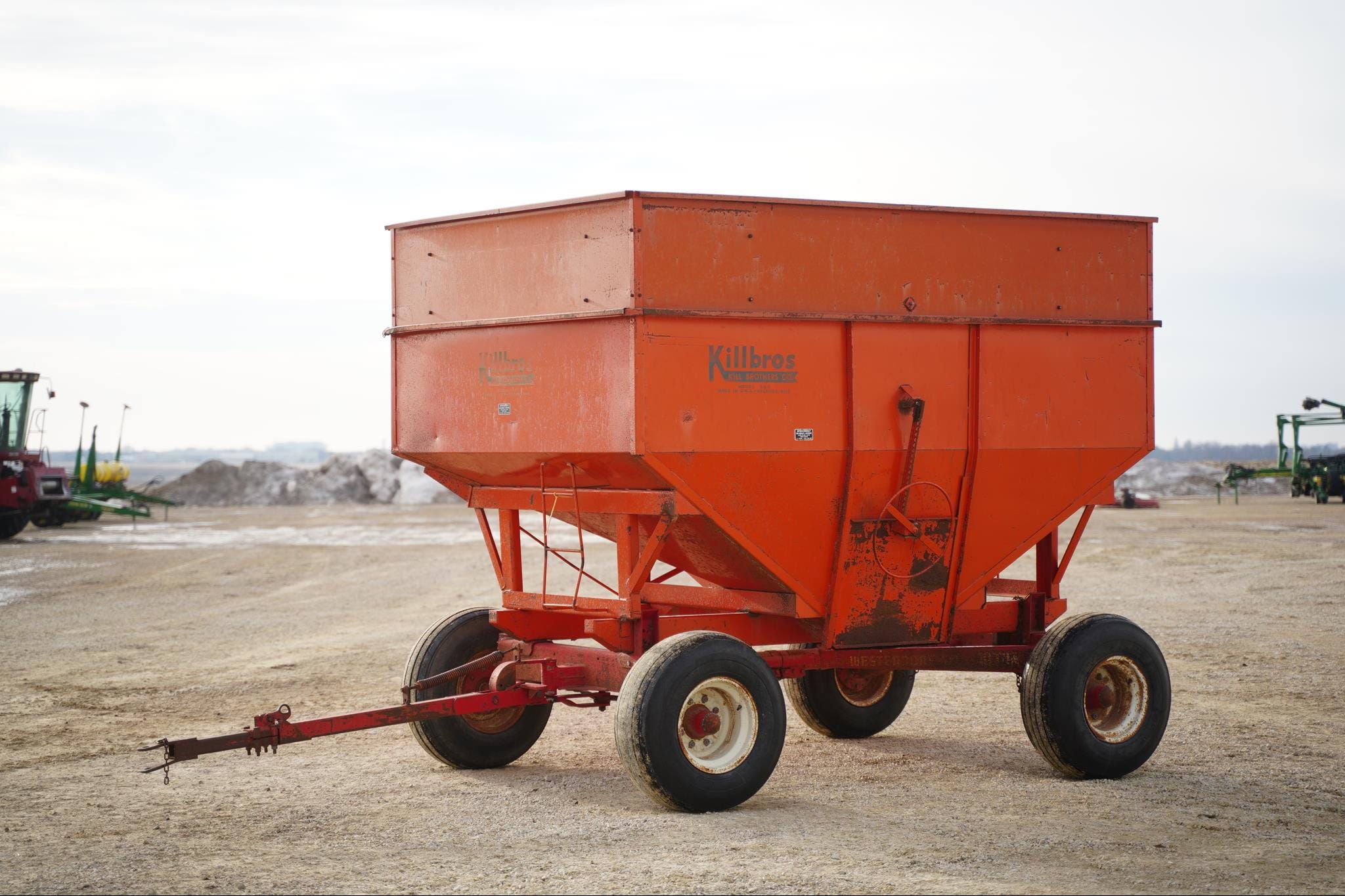 Killbros 350 Equipment Image0