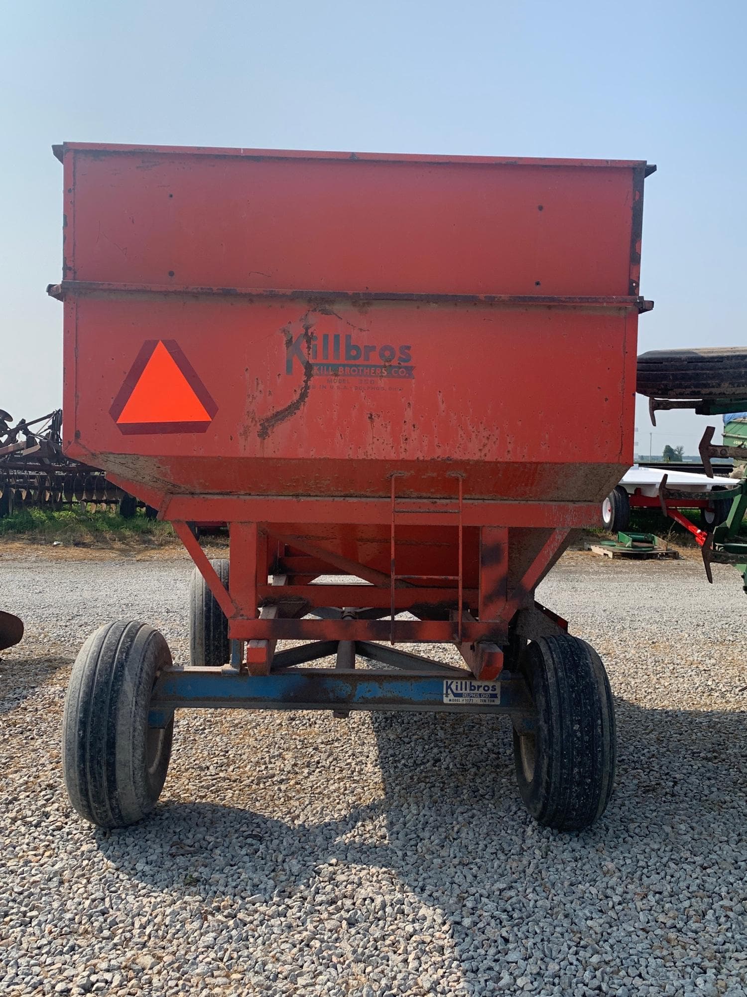 Killbros 350 Harvesting Gravity Wagons for Sale Tractor Zoom
