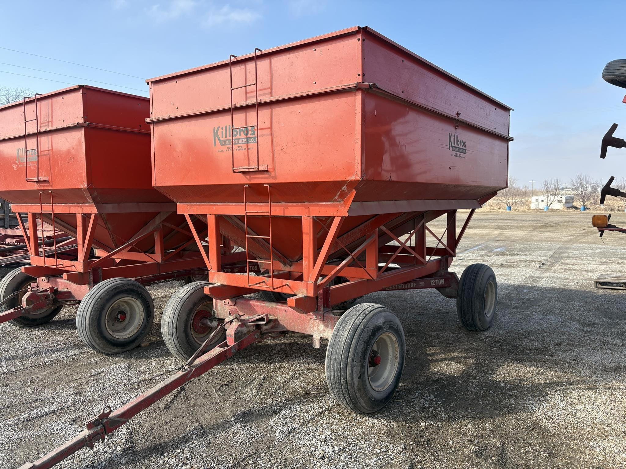 Killbros 375 Equipment Image0