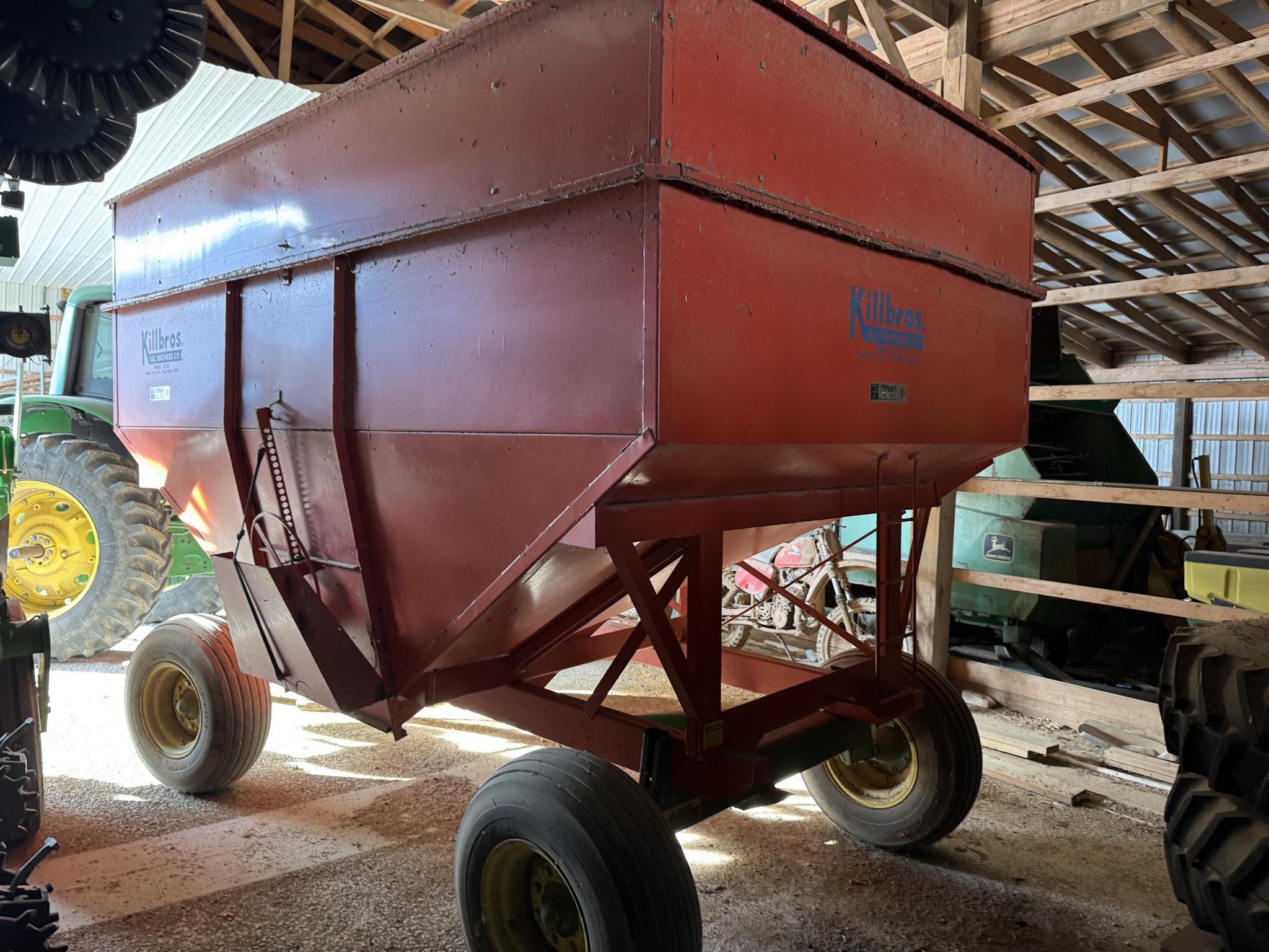 Killbros 375 Equipment Image0