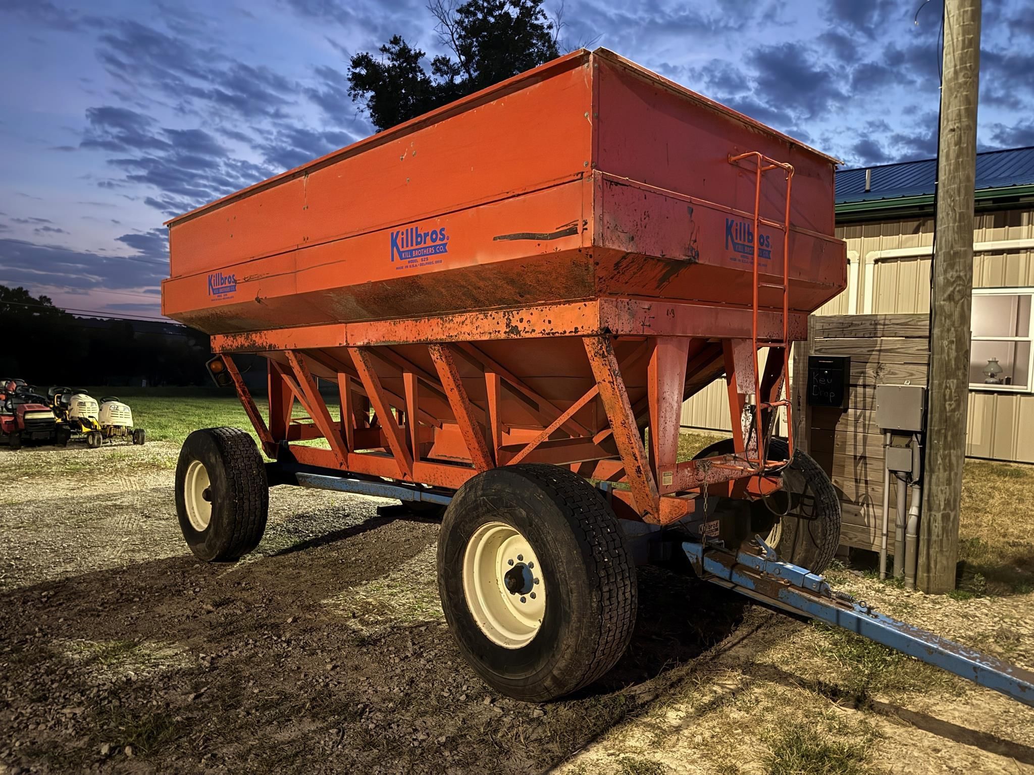 Killbros 525 Equipment Image0